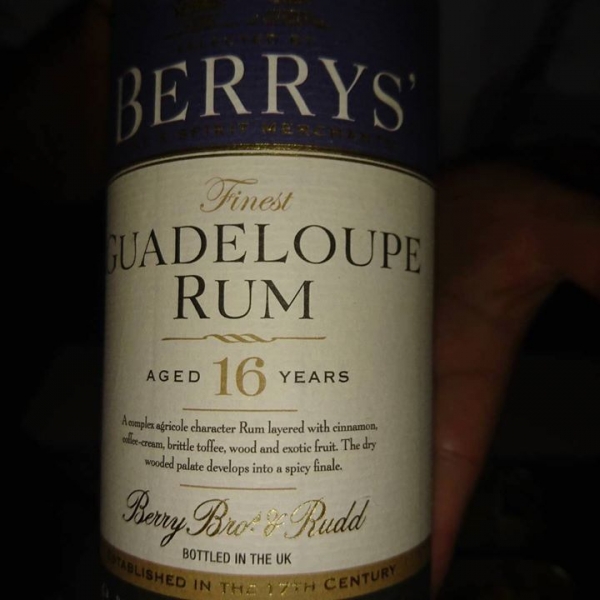 Sex in a bottle. Godly rhum expe